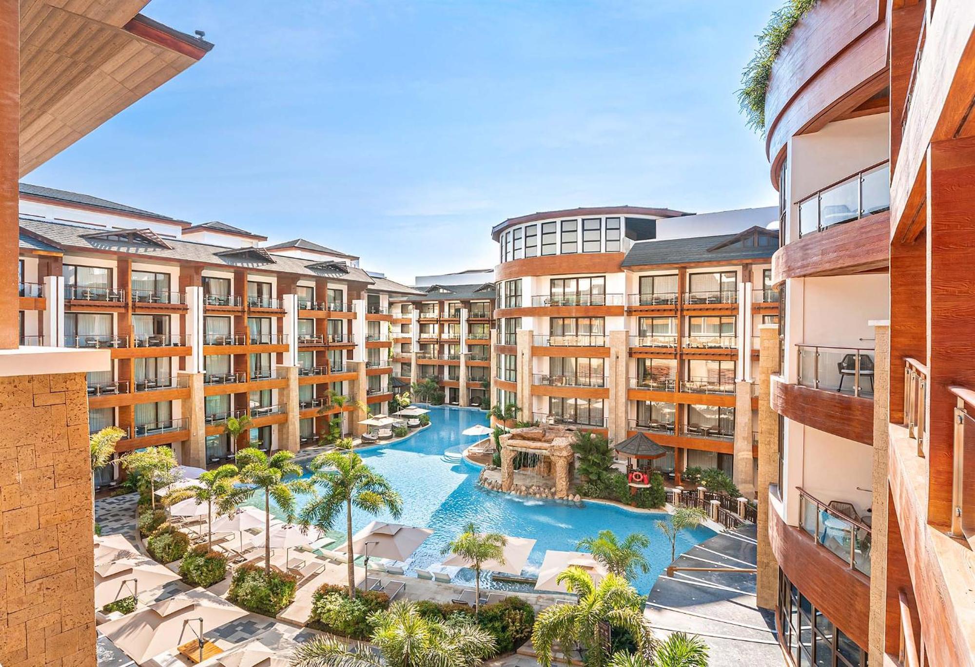 Mandarin Bay Resort And Spa Balabag  Exterior photo